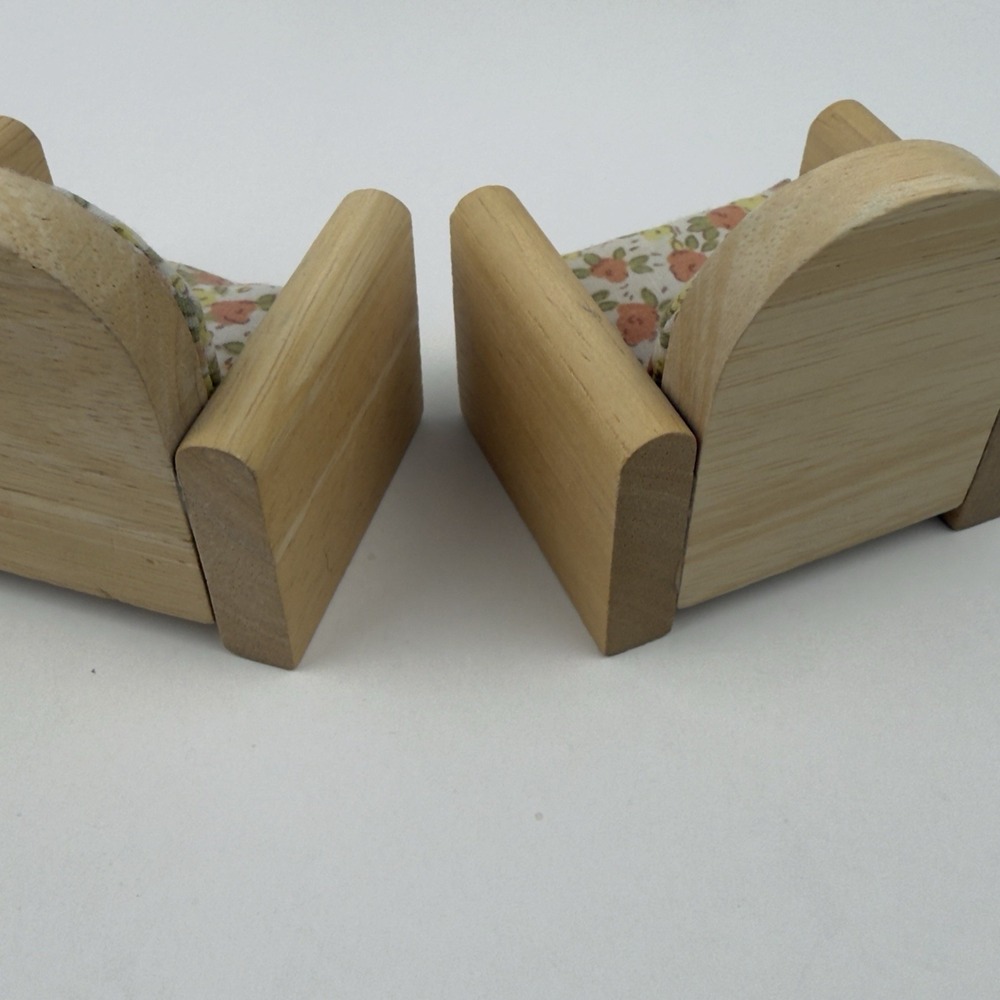 PlanToys Dollhouse Living Room Furniture Set Sofa Chairs Tables Wood 1:12 - Picture 11 of 17